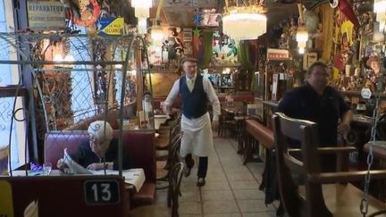 Le bar tenu par Jean-Jacques Samoy à Saint-malo figure parmi un classement des 100 meilleurs bistrots du monde.&nbsp; (FRANCE 2)