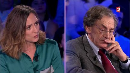 ONPC : la comédienne Camille Chamoux s'en prend à "papy Finkielkraut"