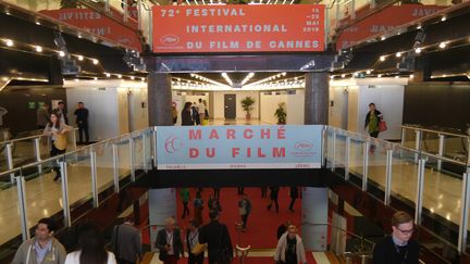 L'entrée du Marché du film, au -1 du Palais des festivals. (Lorenzo Ciavarini Azzi)