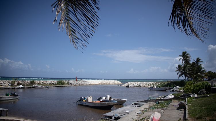 General view of the port of Capesterre-de-Marie-Galante, in Guadeloupe, on April 18, 2023. (OLIVIER MORIN / AFP)