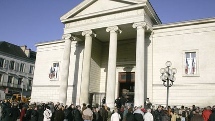 L'entrée du tribunal de Périgueux (Dordogne), le 12 mars 2012. (JEAN-PIERRE MULLER / AFP)