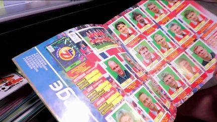 Coupe du monde 2022 : la folie des albums Panini ne faiblit pas après 60 ans d'existence (FRANCE 2)