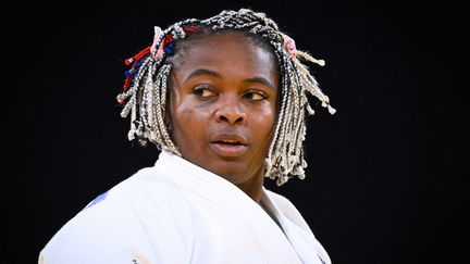 Judo à Paris 2024 : expéditive, la Française Romane Dicko se console avec la médaille de bronze