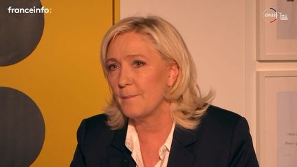 Marine Le Pen sur la gratuité des transports pour les jeunes