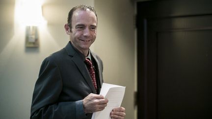 Timothy Ray Brown lors d'une conférence de presse, à Washington (Etats-Unis), le 24 juillet 2012.&nbsp; (T.J. KIRKPATRICK / GETTY IMAGES NORTH AMERICA / AFP)