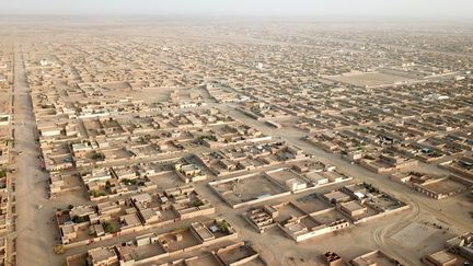 Vue aérienne de la ville de Kidal, bastion de la rébellion Touareg, au Mali, le 20 septembre 2020. (SOULEYMANE AG ANARA / AFP)