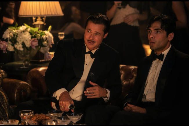 Brad Pitt est Jack Conrad et Diego Calva est Manny dans "Babylon", le film de Damien Chazelle. (PARAMOUNT PICTURES ALL RIGHTS RESERVED)