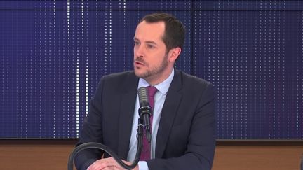 Nicolas Bay, député européen du Rassemblement national, le 27 mars 2021, sur franceinfo. (FRANCEINFO / RADIOFRANCE)