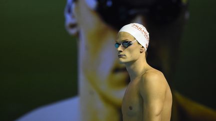 Photo d'archives prise le 30 mars 2016. Le Français Yannick Agnel&nbsp;s'apprête à prendre le depart de&nbsp;la finale du 200 m nage libre lors du championnat de France de natation à Montpellier.&nbsp; (PASCAL GUYOT / AFP)