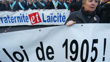 Manifestation pour célébrer la centenaire de la loi de 1905 sur la laïcité, le 10 décembre 2005. Photo d'illustration. (MAXPPP)