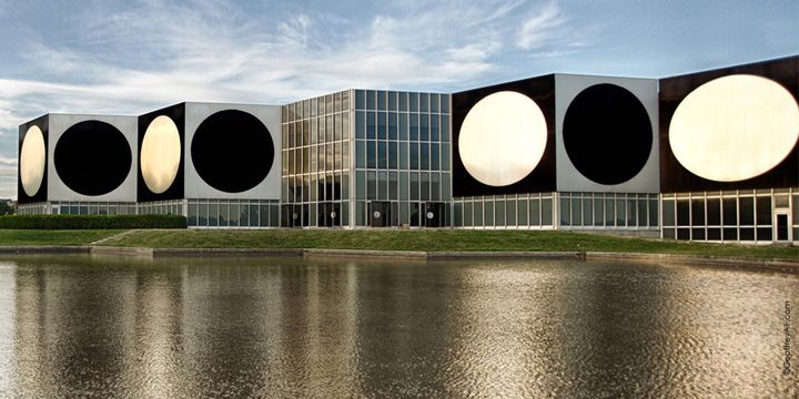 Fondation Vasarely à Aix-en-Provence
 (Fondation Vasarely)