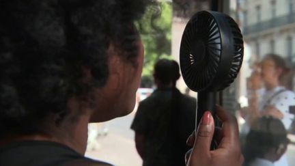 Canicule : jusqu’à 42 degrés sont attendus mardi 19 juillet à Paris