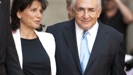 Dominique Strauss-Kahn et son épouse Anne Sinclair à New York, le 1er juillet 2011. (AFP - Don Emmert)