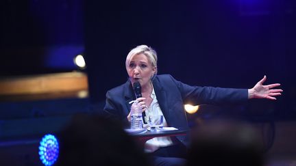 Marine Le Pen au studio 104 de la Maison de la radio et de la musique à Paris, le 22 février 2022.&nbsp; (JULIEN MICHEL / RADIO FRANCE)