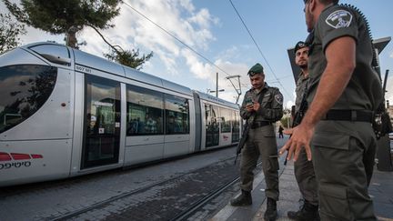 &nbsp; (Cet axe de tramway a déjà été le théâtre de telles attaques fin 2014 © Maxppp)