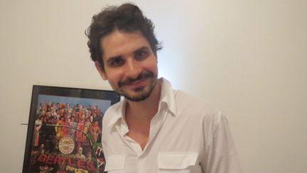 Thiago Amud à Ipanema, Rio de Janeiro, le 6 avril 2013
 (Annie Yanbékian)