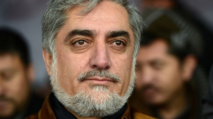 Abdullah Abdullah est arriv&eacute; en t&ecirc;te au premier tour de la pr&eacute;sidentielle en Afghanistan, selon des r&eacute;sultats pr&eacute;liminaires, samedi 26 avril. (WAKIL KOHSAR / AFP)