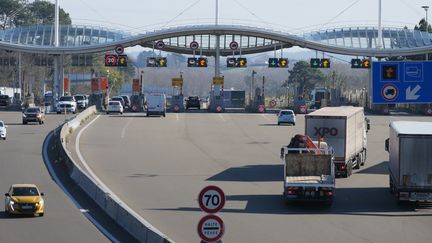 Le péage de Biarritz sur l'autoroute A63, en février 2023. (CELINE ARNAL / RADIO FRANCE)