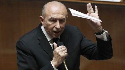 Droit d'asile : Gérard Collomb répond à ses détracteurs