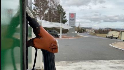 Carburant : un pompiste décide de ne plus vendre de carburant  (FRANCE 3)