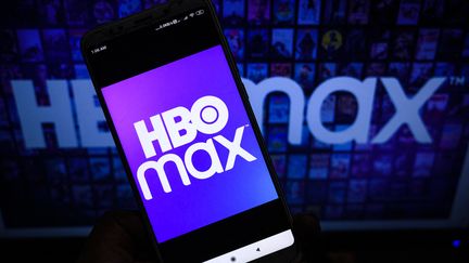 Logo de HBO Max à Tehatta, en Inde (9 août 2021) (SOUMYABRATA ROY / NURPHOTO / AFP)