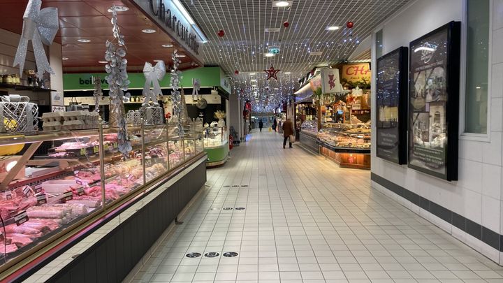 C'est une institution à Tours: les Halles centrales couvertes. (INGRID POHU / RADIO FRANCE)