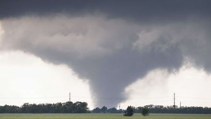 &nbsp; (29 tornades ont balayé le centre des Etats-Unis © Travis Heying/AP/SIPA)