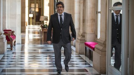 Le député UDI Meyer Habib à l'Assemblée nationale, à Paris, le 17 février 2016. (MAXPPP)