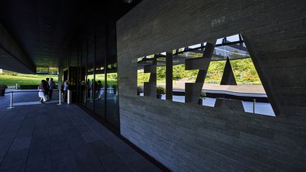 Le si&egrave;ge de la Fifa, &agrave; Zurich (Suisse), le 3 juin 2015. (MICHAEL BUHOLZER / AFP)