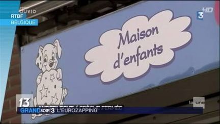 Une crèche a fermé à Bruxelles pour maltraitance présumée. (FRANCE 3)