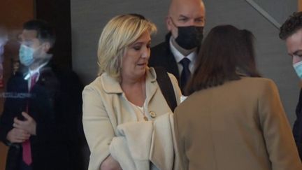 Présidentielle 2022 : Marine Le Pen exaspérée par les défections au sein de son parti