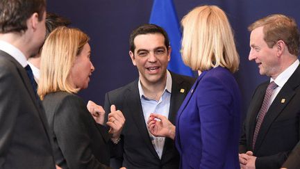 Sourire et décontraction du premier ministre grec lors d'un sommet européen. (EMMANUEL DUNAND / AFP)