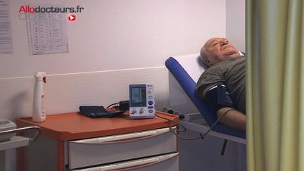 "Les Français, des hypertendus qui s'ignorent", entretien avec le Pr Albert Hagège, cardiologue