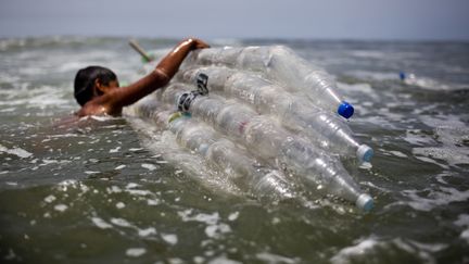 Trois fois plus de plastique dans les océans en 2040 ?