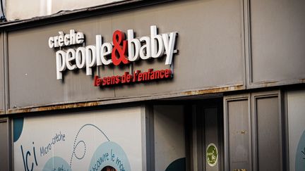 La devanture d'une crèche People&Baby à Paris. Photo illustrative. (ARNAUD PAILLARD / HANS LUCAS)