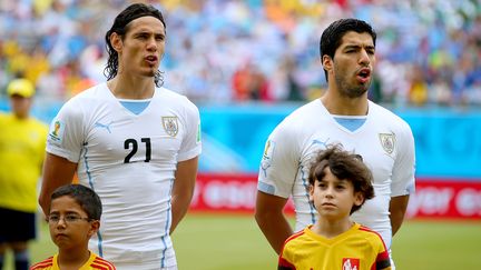 Edinson Cavani et Luis Suarez sont tous deux suspendus pour le début de la campagne de qualification de l'Uruguay au Mondial 2018. (KIERAN MCMANUS / BACKPAGE IMAGES LTD)