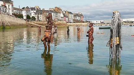 Les statues englouties de Lionel Ducos à Douarnenez
 (France 3 / Culturebox)