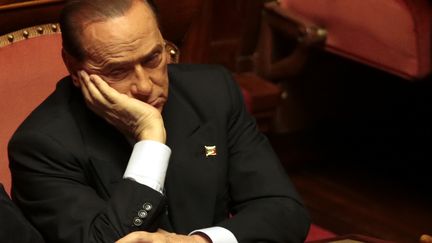 L'ex-chef du gouvernement italien Silvio Berlusconi au S&eacute;nat, &agrave; Rome, le 2 octobre 2013.&nbsp; (TONY GENTILE / REUTERS )