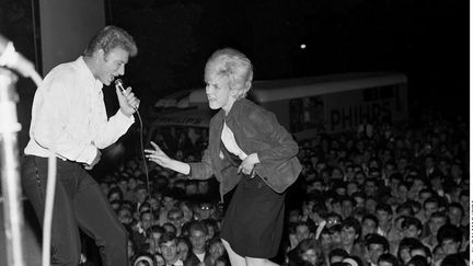 Johnny Hallyday chante place le Nation le 23 juin 1963
 (DALMAS/SIPA)