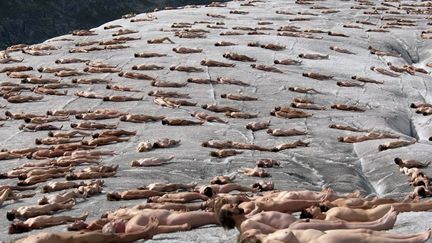 Manifestation contre le réchauffement sur le glacier d'Aletsch, le plus grand d' Europe (Fabrice Coffrini/AFP)