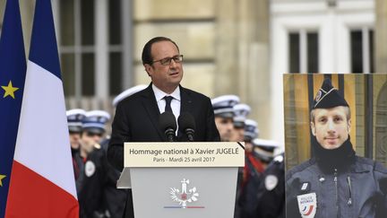 Un hommage poignant à Xavier Jugelé