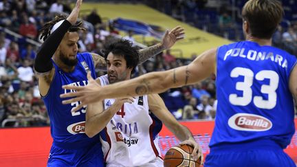 Milos Teodosic pendant Serbie-Italie (TOBIAS SCHWARZ / AFP)