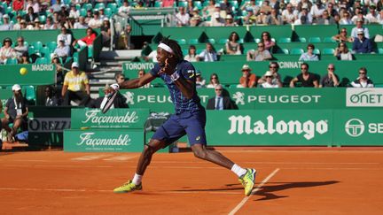 Le Français Gaël Monfils, le 16 avril 2016 à Monte-Carlo. (ANNE GUARDIOLA / CITIZENSIDE / AFP)