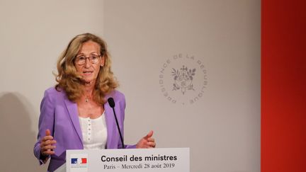 Le ministre de la Justice, Nicole Belloubet, lors d'une conférence de presse à l'Elysée, à Paris, le 28 août 2019. (LUDOVIC MARIN / AFP)