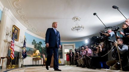 Le président américain Donald Trump, le 8 mai 2018, après&nbsp;le retrait des États-Unis de l'accord international de 2015 sur le nucléaire iranien. (SAUL LOEB / AFP)