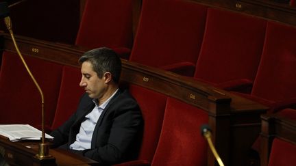 François Ruffin a vivement critiqué la méthode du gouvernement&nbsp;sur la réforme des retraites, le 28 janvier 2020 à l'Assemblée nationale. (GEOFFROY VAN DER HASSELT / AFP)