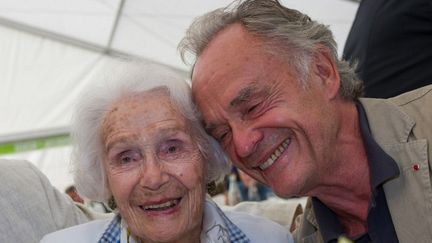 Gisèle Casadesus et son fils Jean-Claude (2014)
 (GUILLAUME SOUVANT / AFP)