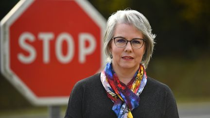 Jacline Mouraud, une figure des "gilets jaunes", à Bohal (Morbihan), le 13 novembre 2018. (DAMIEN MEYER / AFP)