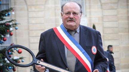 Le&nbsp;président de l'Association des&nbsp;maires ruraux, Michel Fournier, le 14 janvier 2019. (LUDOVIC MARIN / AFP)