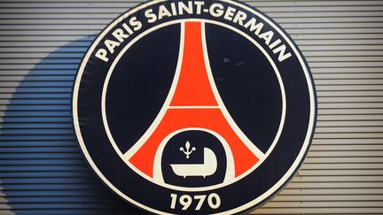 Le PSG&nbsp;propose le minimum l&eacute;gal, soit 436,05 euros par mois, pour un stage en communication. (LIONEL BONAVENTURE / AFP)